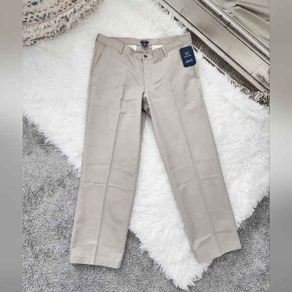 GEORGE Classit Fit Flat Front Pant. Size 36x30. New. - Picture 1 of 6